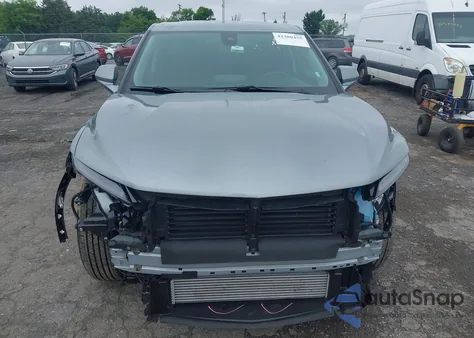 2025 Chevrolet Blazer Fwd 2Lt из США, поврежденный, VIN 3GNKBCR47SS191462